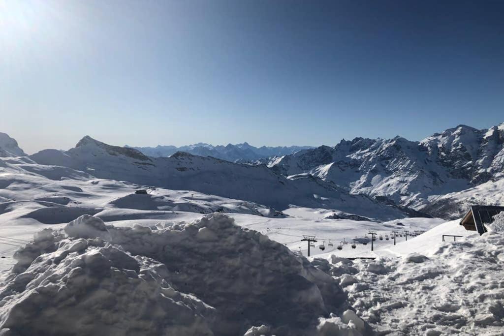Piccolo Paradiso In Centro Cervinia Breuil-Cervinia Exterior photo